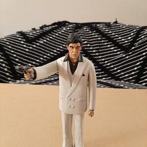 SCARFACE ACTION FIGURE